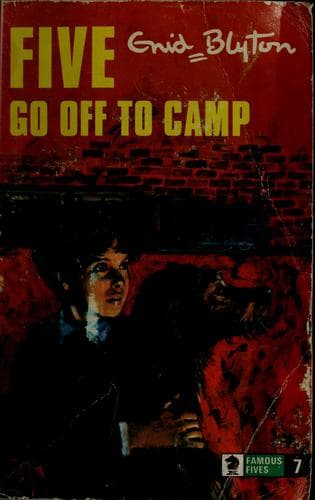 Bìa sách Five Go Off to Camp