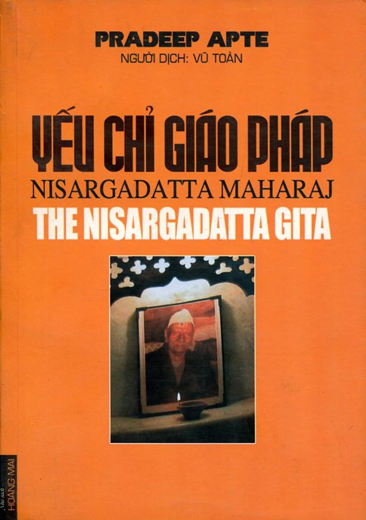 Bìa sách Yếu Chỉ Giáo Pháp