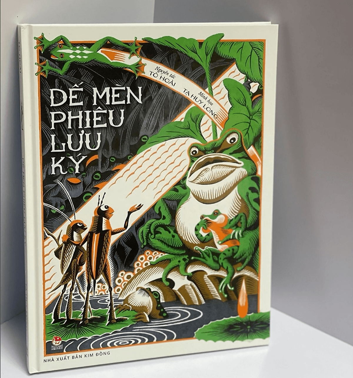 Bìa sách DẾ MÈN PHIÊU LƯU KÝ - bìa cứng in màu