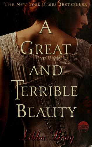 Bìa sách A Great and Terrible Beauty